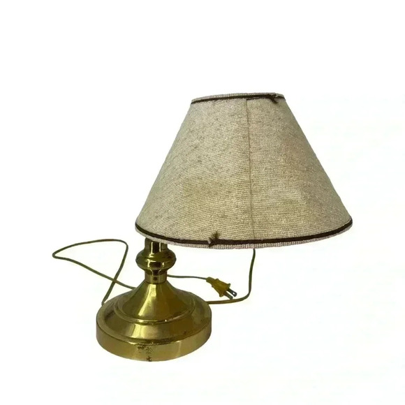 VINTAGE UNDERWRITERS LABORATORIES BRASS SWING ARM PORTABLE DESK LAMP FAUX CANDLE - Picture 3 of 14